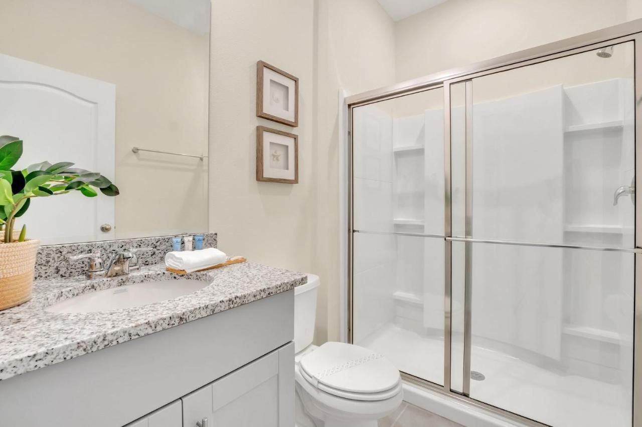 Pool-Jacuzzi Villa 6B Near Disney Davenport! Exterior photo