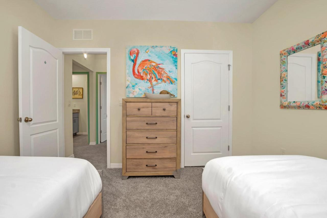 Pool-Jacuzzi Villa 6B Near Disney Davenport! Exterior photo